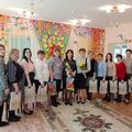 Коллективное поздравление женщин с международным женским Днём 8 Марта